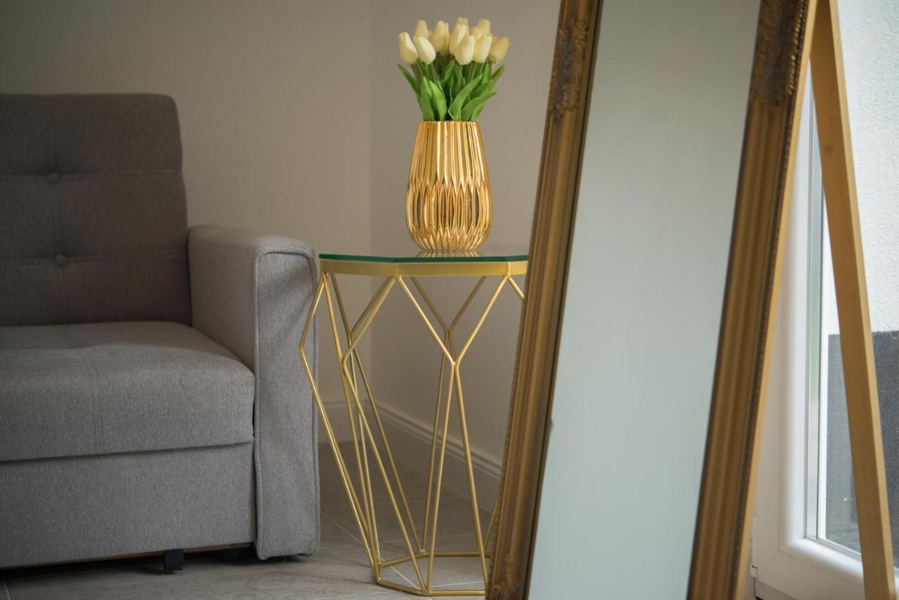 Dorothy 3 Apartment Siofok Bagian luar foto