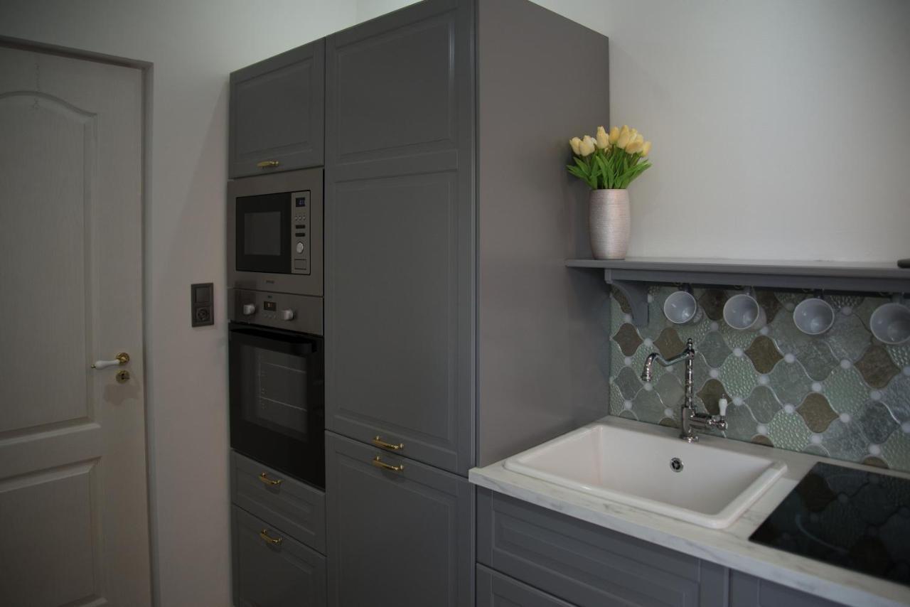 Dorothy 3 Apartment Siofok Bagian luar foto