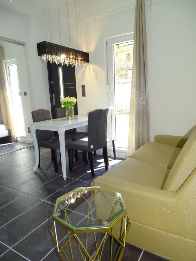 Dorothy 3 Apartment Siofok Bagian luar foto