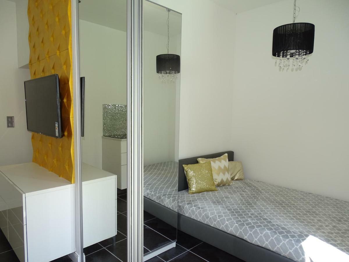 Dorothy 3 Apartment Siofok Bagian luar foto