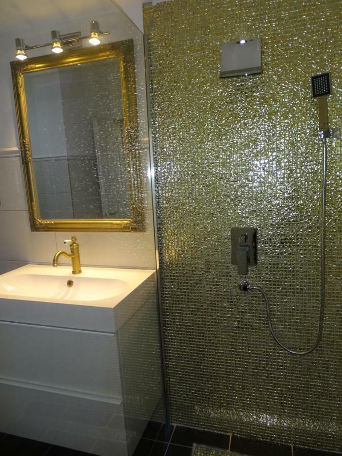 Dorothy 3 Apartment Siofok Bagian luar foto