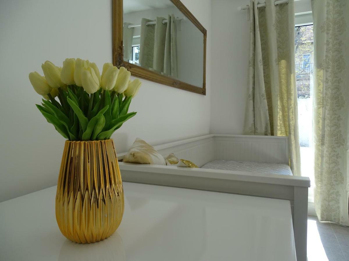 Dorothy 3 Apartment Siofok Bagian luar foto
