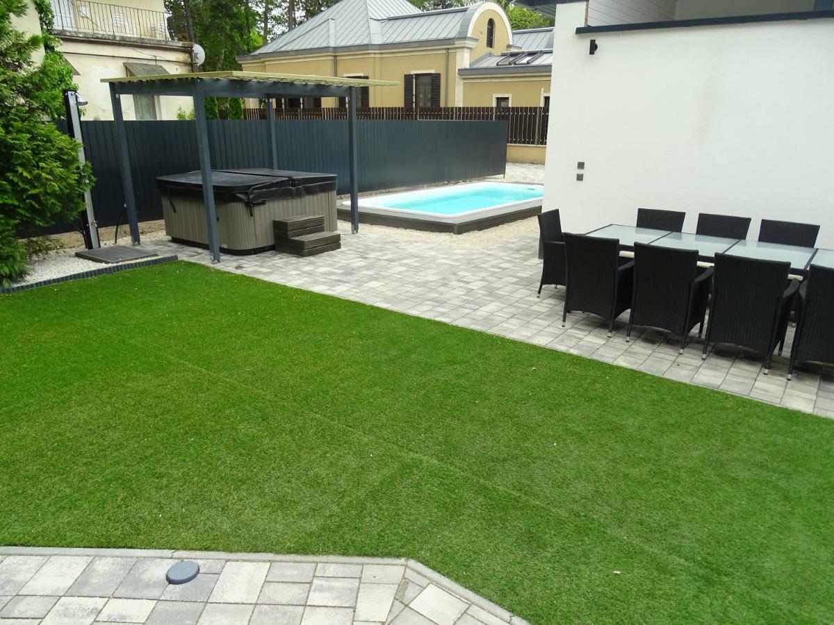 Dorothy 3 Apartment Siofok Bagian luar foto